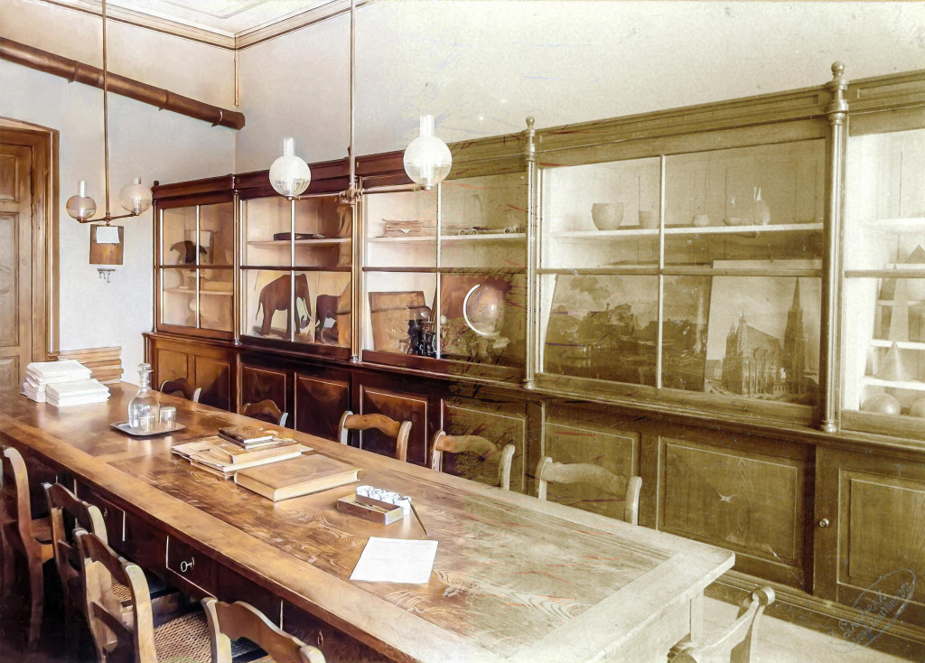 Budynek Staszica 125 lat temu