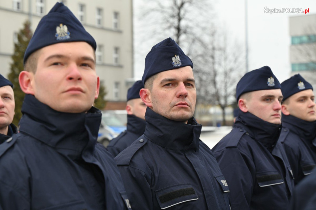Ślubowanie nowych policjantów