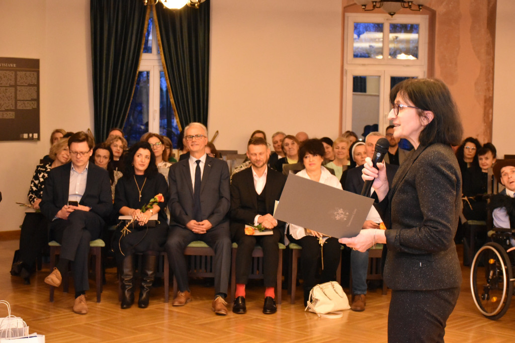 Pomagają innym. Wyróżniono ponad 30 osób [ZDJĘCIA]