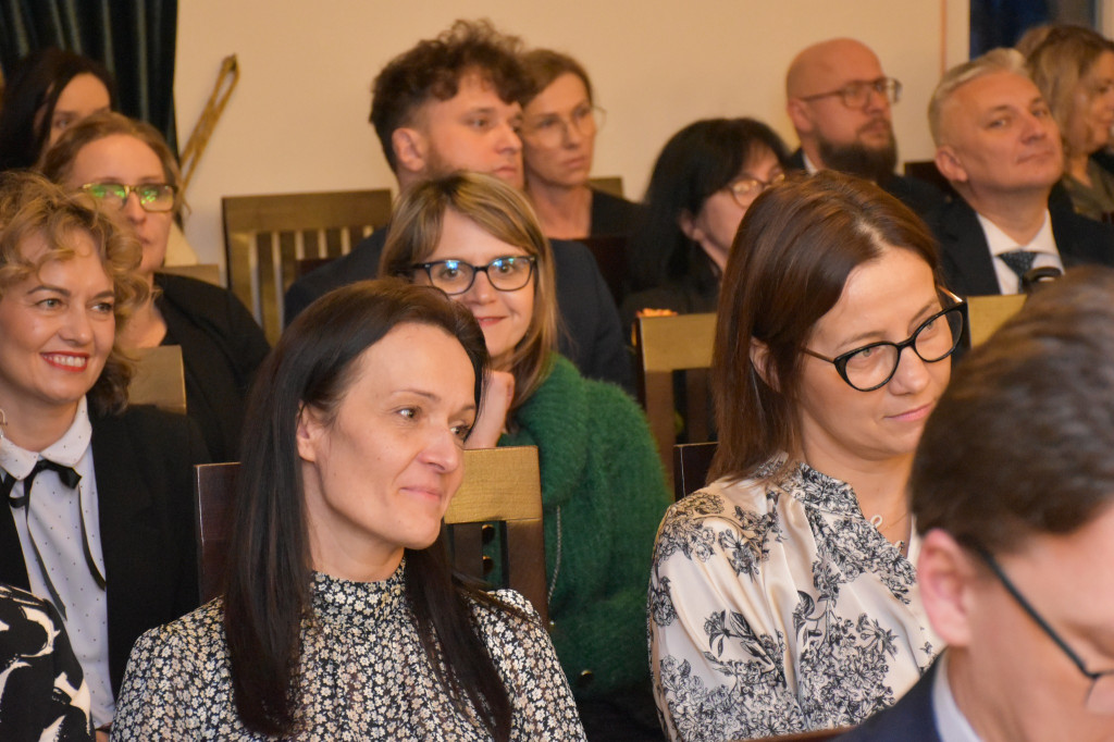 Pomagają innym. Wyróżniono ponad 30 osób [ZDJĘCIA]