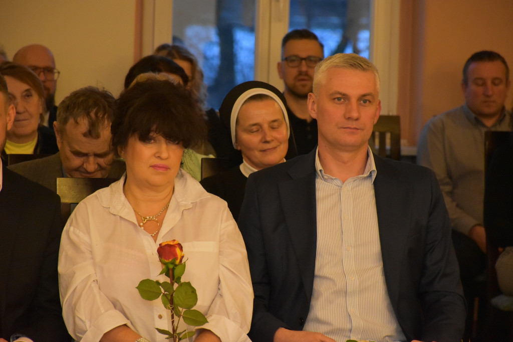 Pomagają innym. Wyróżniono ponad 30 osób [ZDJĘCIA]