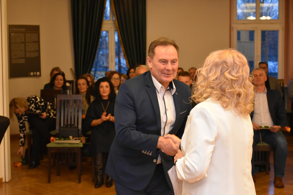 Pomagają innym. Wyróżniono ponad 30 osób [ZDJĘCIA]