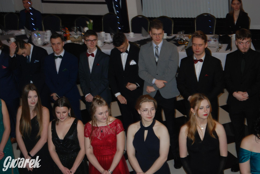 Tarnowskie Góry. Studniówka uczniów Plastyka [FOTO]