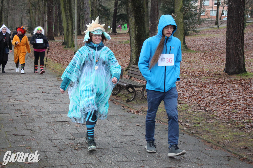 Dla WOŚP pobiegła Barbie, zakonnica i znana posłanka