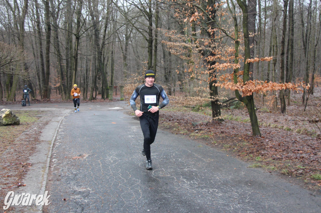 Dla WOŚP pobiegła Barbie, zakonnica i znana posłanka