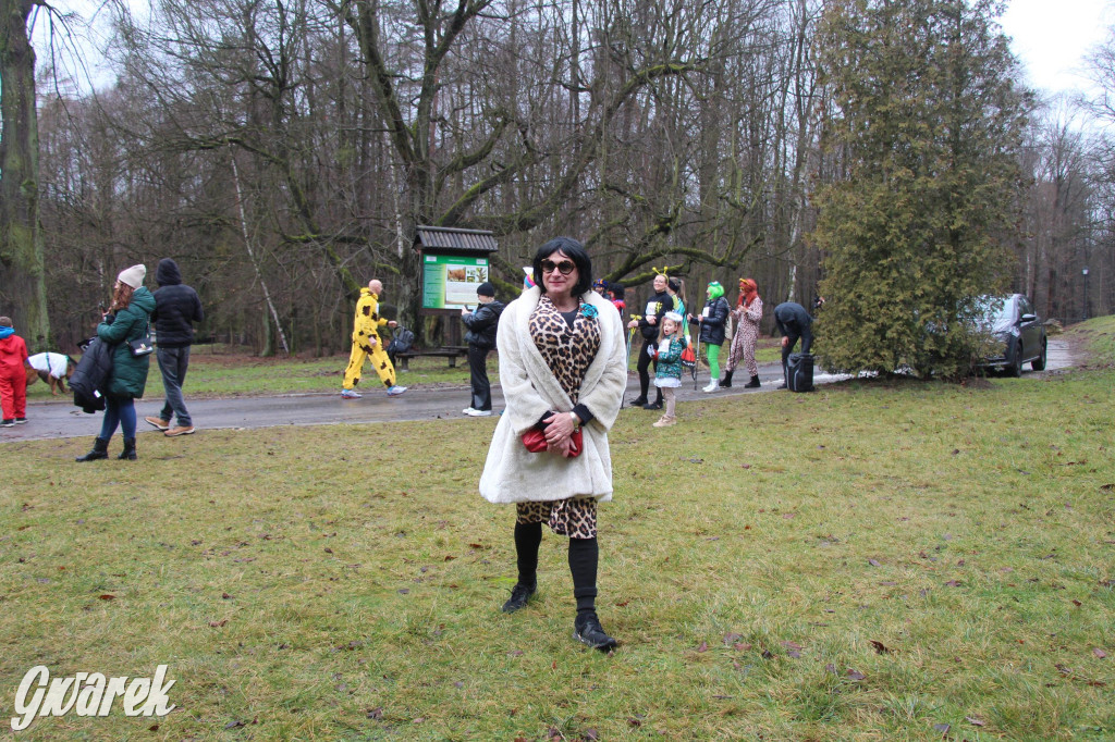 Dla WOŚP pobiegła Barbie, zakonnica i znana posłanka