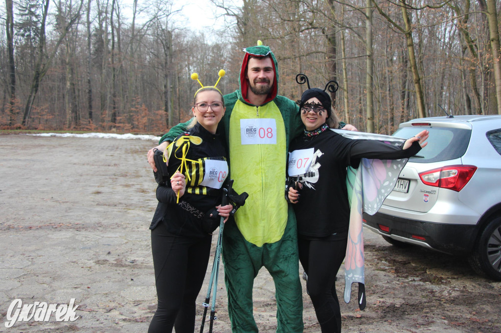 Dla WOŚP pobiegła Barbie, zakonnica i znana posłanka