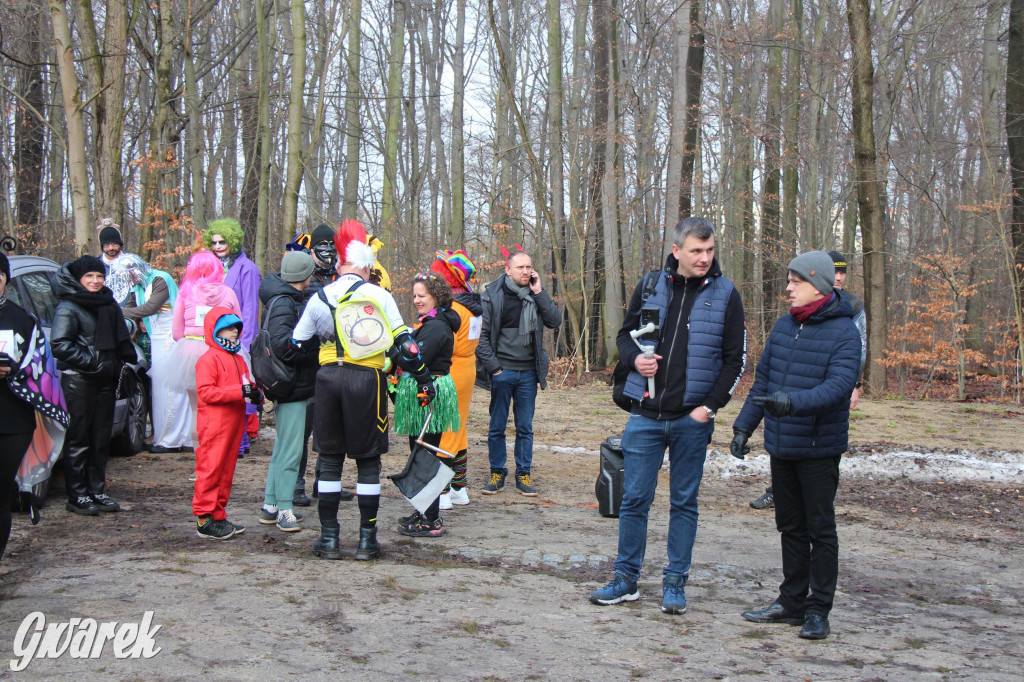 Dla WOŚP pobiegła Barbie, zakonnica i znana posłanka