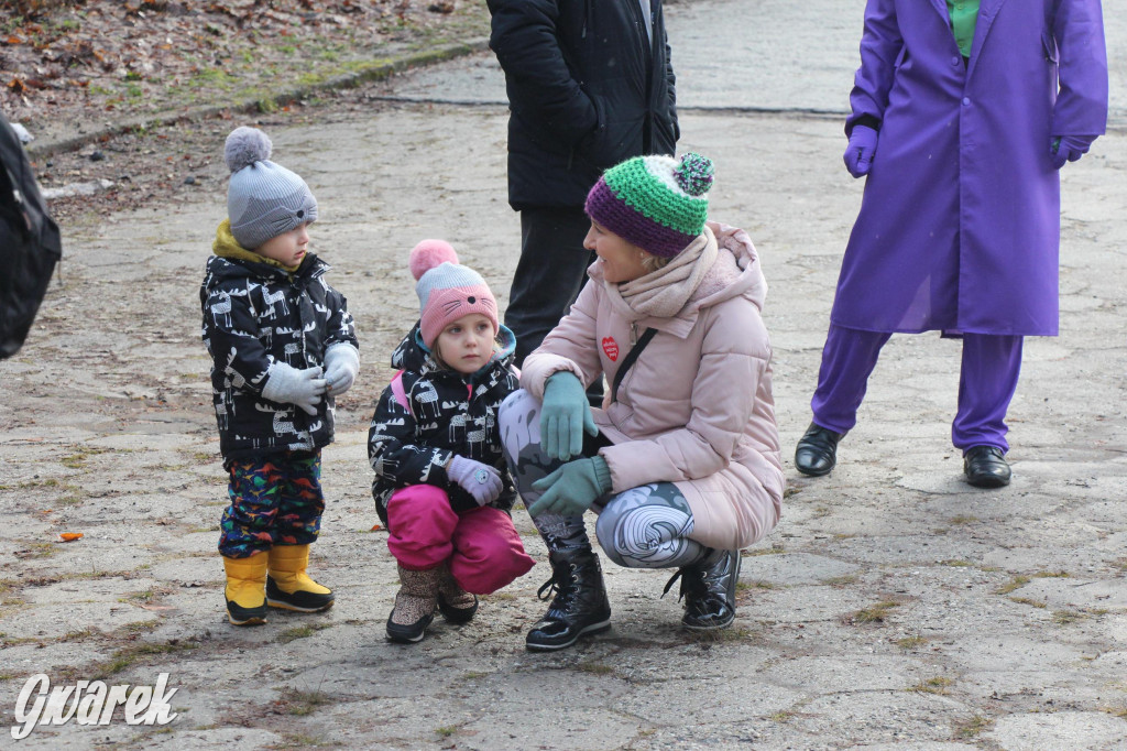 Dla WOŚP pobiegła Barbie, zakonnica i znana posłanka