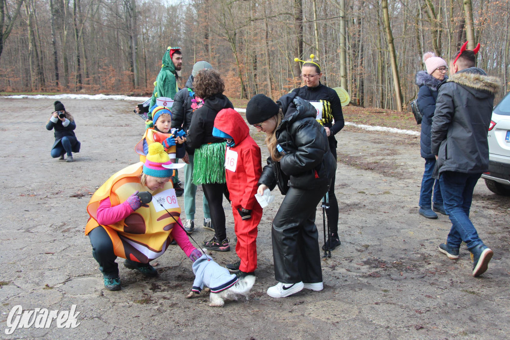 Dla WOŚP pobiegła Barbie, zakonnica i znana posłanka