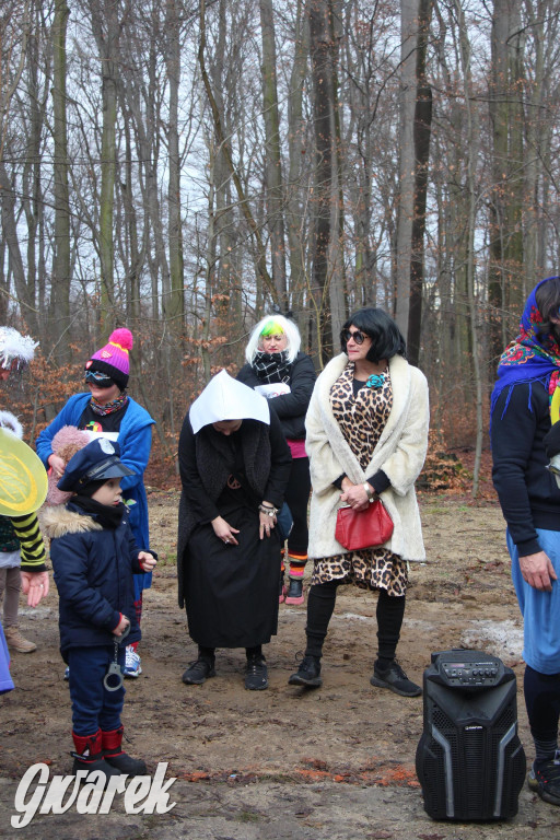 Dla WOŚP pobiegła Barbie, zakonnica i znana posłanka