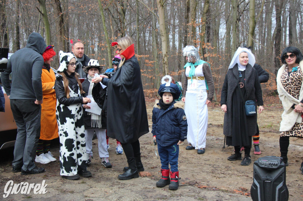 Dla WOŚP pobiegła Barbie, zakonnica i znana posłanka