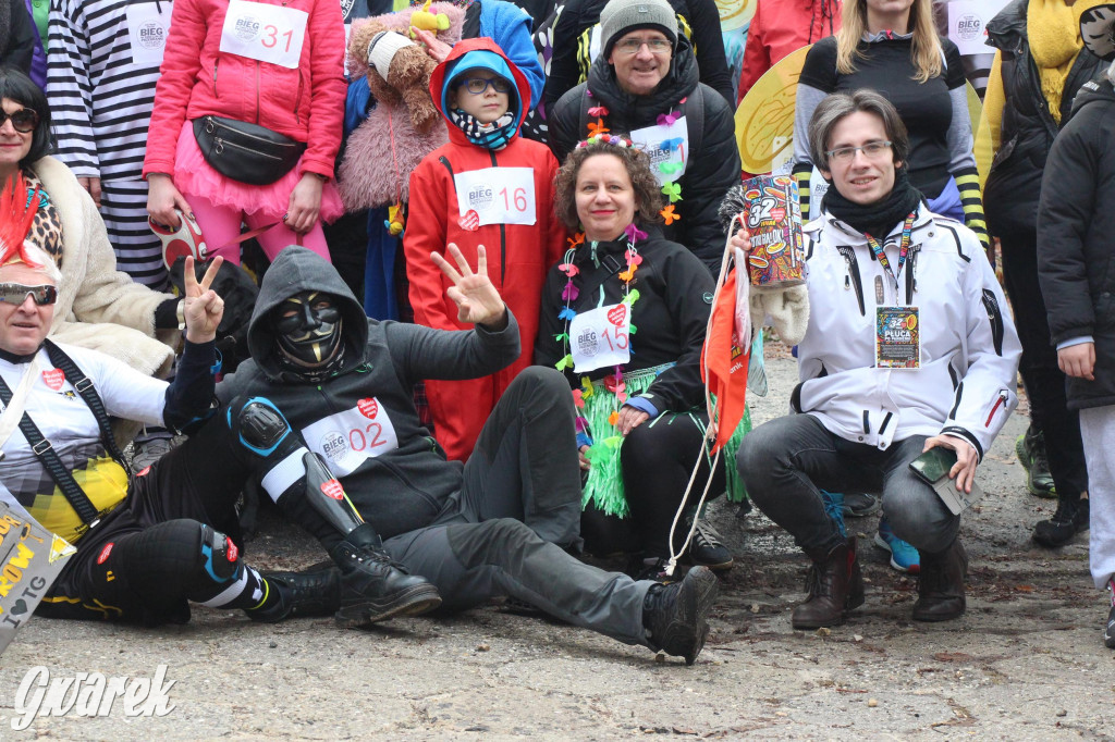 Dla WOŚP pobiegła Barbie, zakonnica i znana posłanka