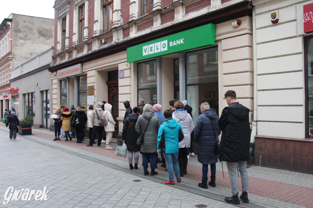 Tarnowskie Góry. Pączki z pistacją, są też z krupniokiem