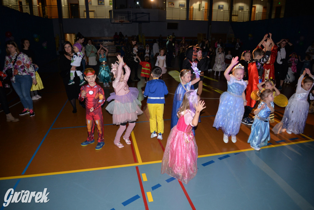 Karnawałowy bal w Radzionkowie [ZDJĘCIA]