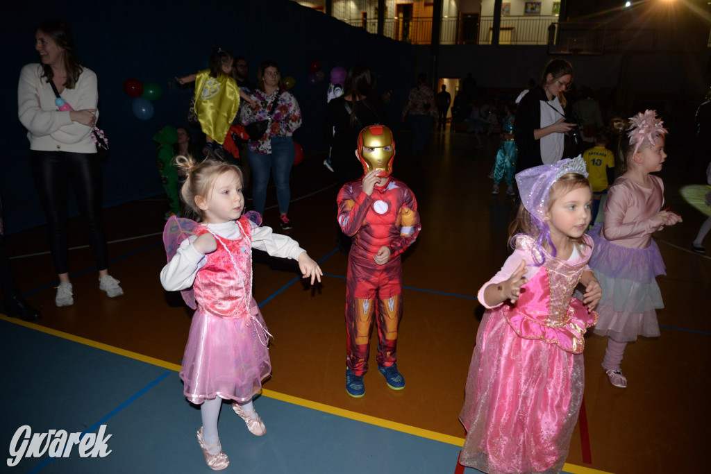 Karnawałowy bal w Radzionkowie [ZDJĘCIA]