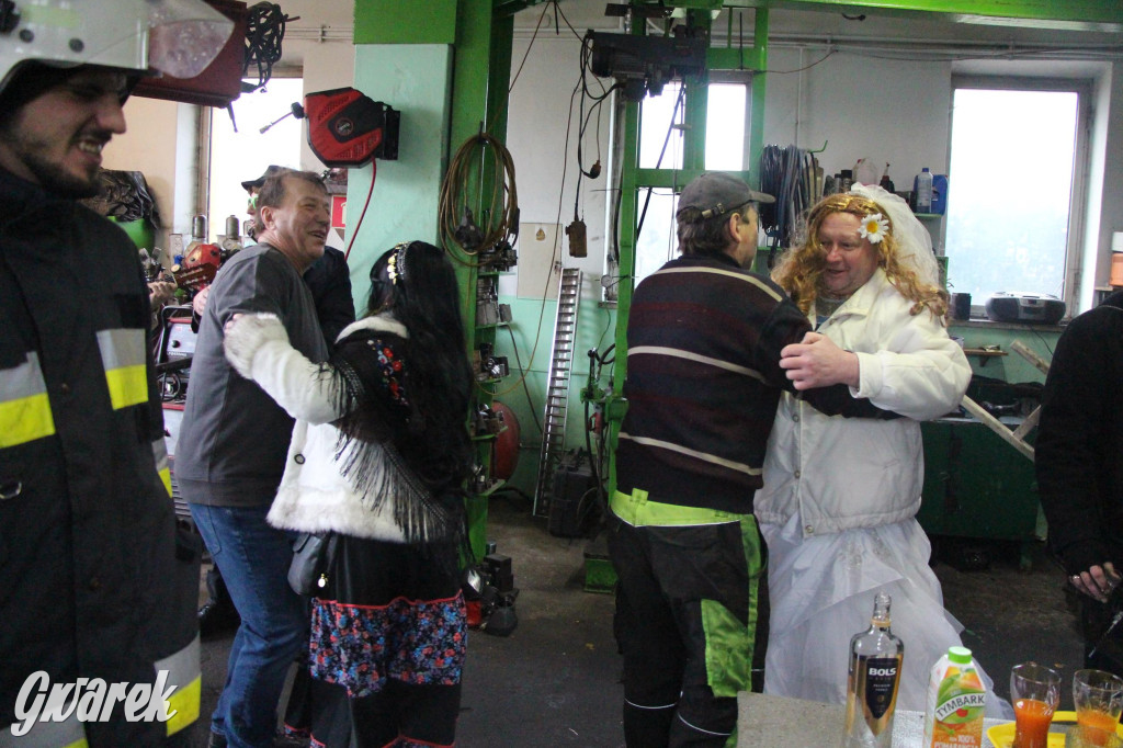 Bery w Miedarach. Zwyczaj kultywują od lat [GALERIA]