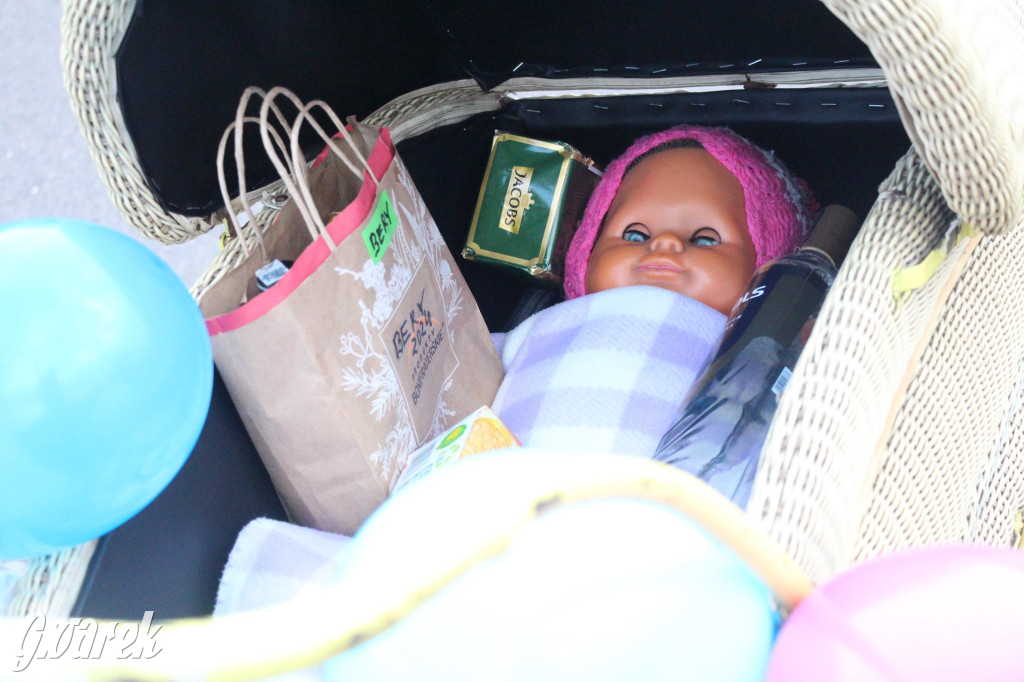 Bery w Miedarach. Zwyczaj kultywują od lat [GALERIA]