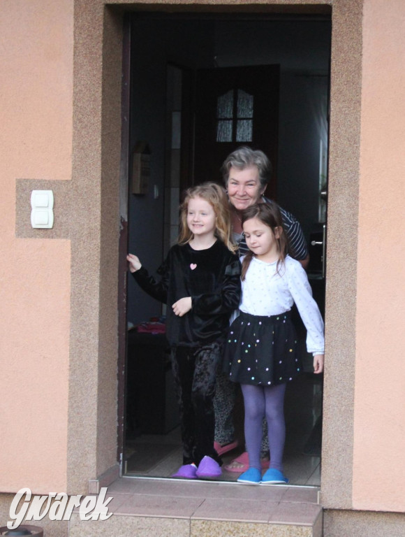 Bery w Miedarach. Zwyczaj kultywują od lat [GALERIA]