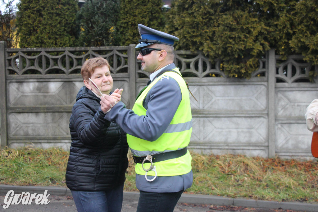 Bery w Miedarach. Zwyczaj kultywują od lat [GALERIA]