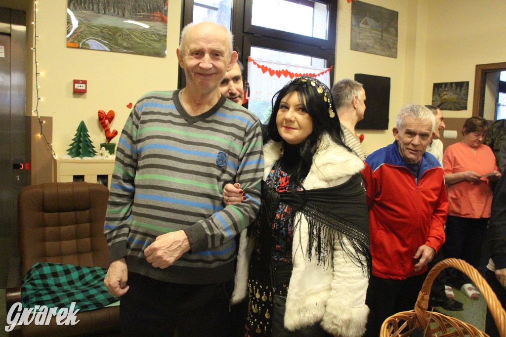 Bery w Miedarach. Zwyczaj kultywują od lat [GALERIA]