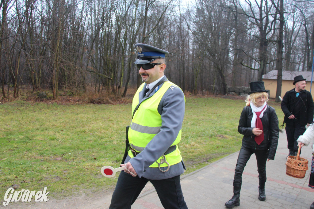 Bery w Miedarach. Zwyczaj kultywują od lat [GALERIA]