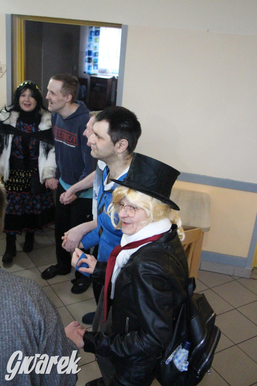 Bery w Miedarach. Zwyczaj kultywują od lat [GALERIA]