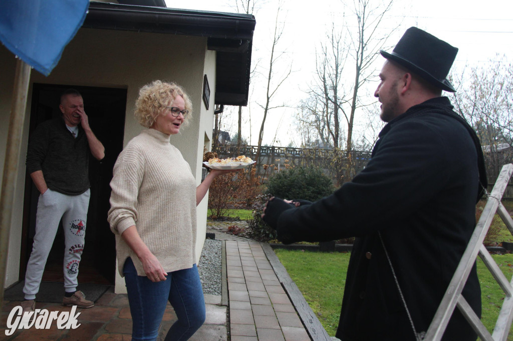 Bery w Miedarach. Zwyczaj kultywują od lat [GALERIA]