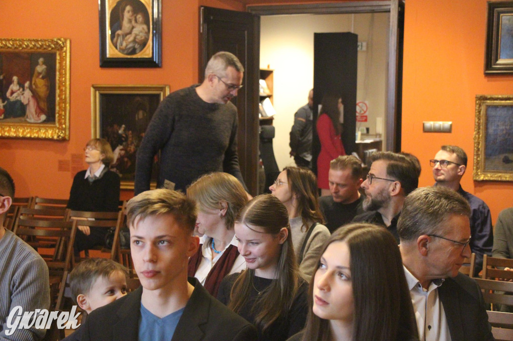 Bartłomiej Zylla: miał być protest song, wyszedł pop