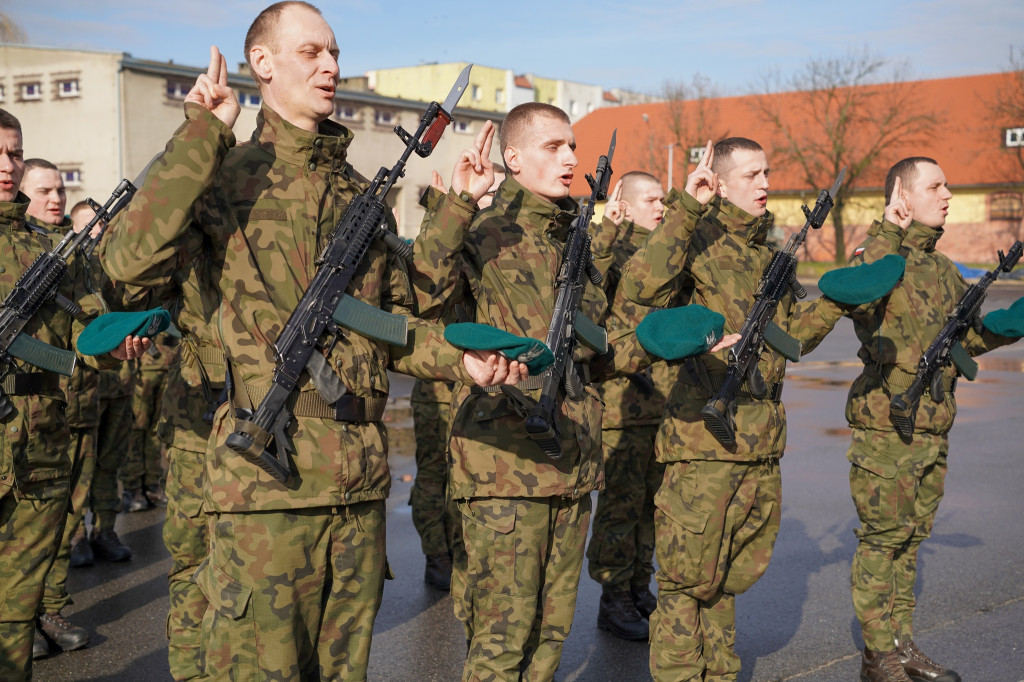 Tarnowskie Góry. Żołnierze złożyli przysięgę [FOTO]