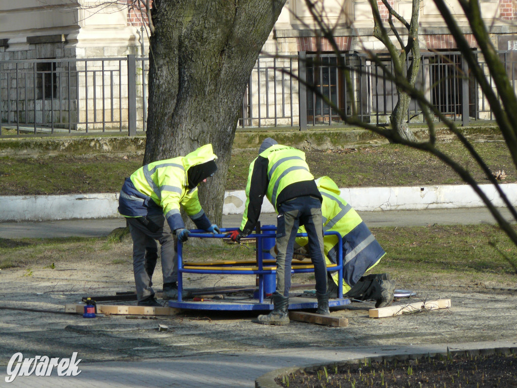 Tarnowskie Góry. Ruszyła przebudowa placu [ZDJĘCIA]