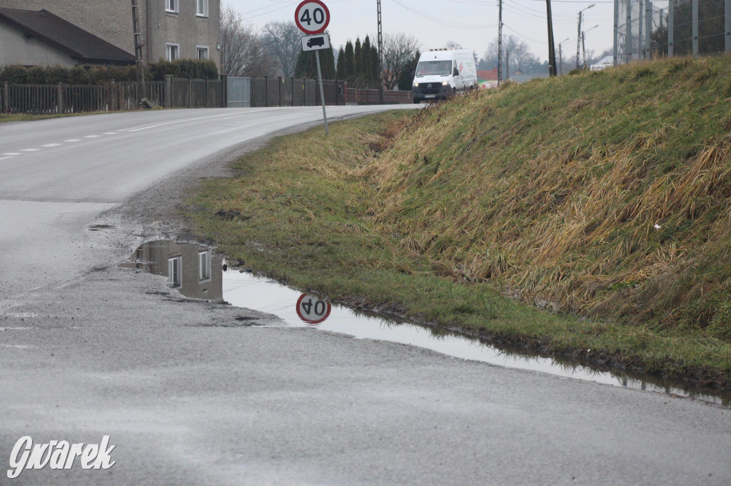 Ser z dziurami ma ich mniej niż nasze drogi [GALERIA]