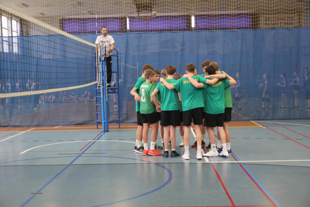 Gminne zawody w siatkówce [ZDJĘCIA]