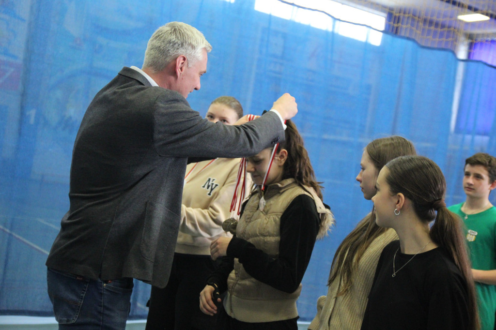 Gminne zawody w siatkówce [ZDJĘCIA]