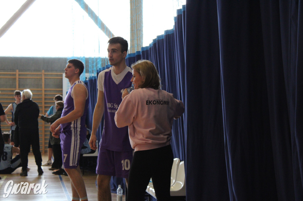 Tarnowskie Góry. Szkoły rywalizowały w koszykówce [FOTO]