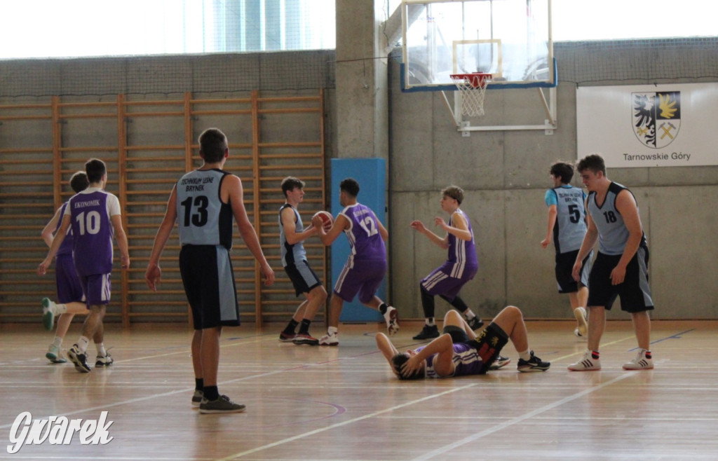 Tarnowskie Góry. Szkoły rywalizowały w koszykówce [FOTO]