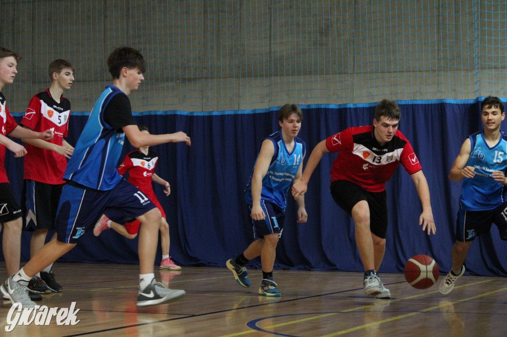 Tarnowskie Góry. Szkoły rywalizowały w koszykówce [FOTO]