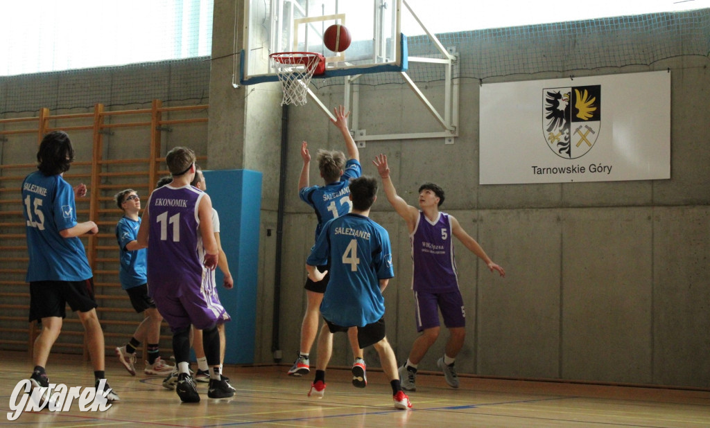 Tarnowskie Góry. Szkoły rywalizowały w koszykówce [FOTO]