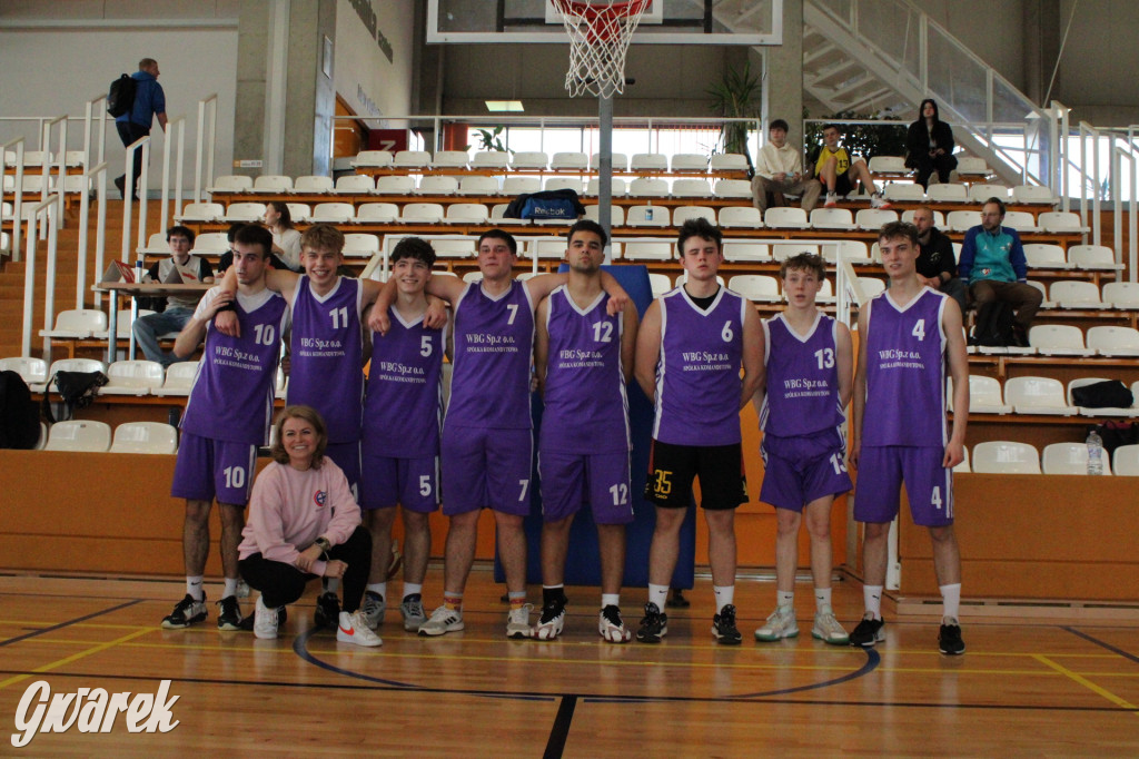 Tarnowskie Góry. Szkoły rywalizowały w koszykówce [FOTO]