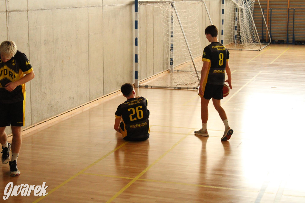 Tarnowskie Góry. Szkoły rywalizowały w koszykówce [FOTO]