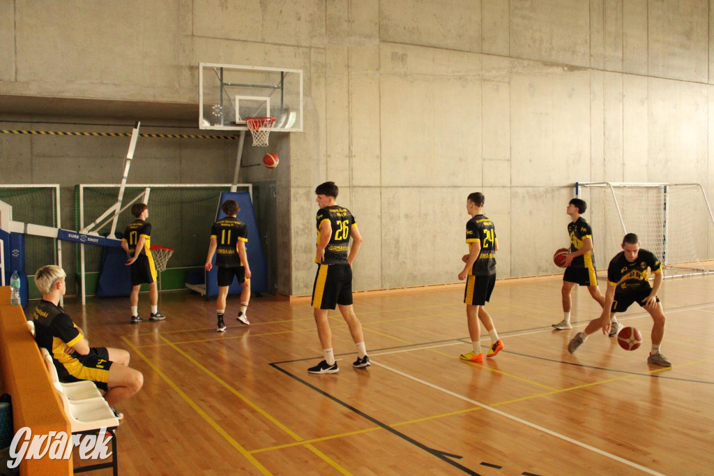 Tarnowskie Góry. Szkoły rywalizowały w koszykówce [FOTO]