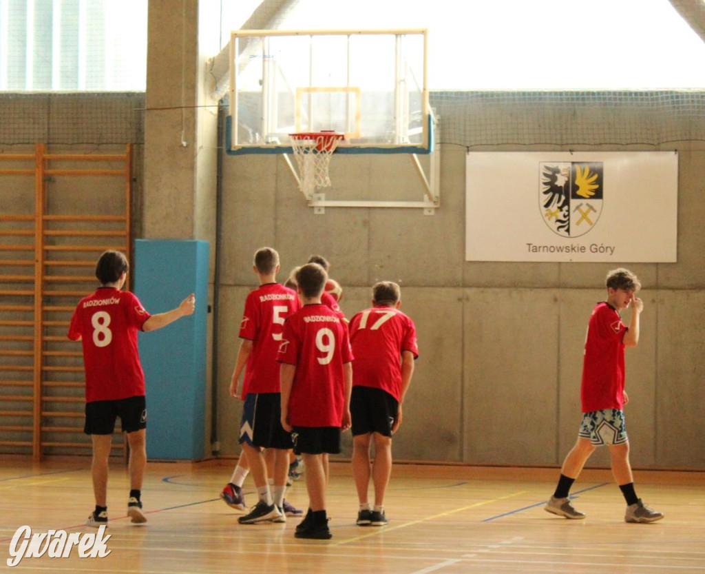 Tarnowskie Góry. Szkoły rywalizowały w koszykówce [FOTO]