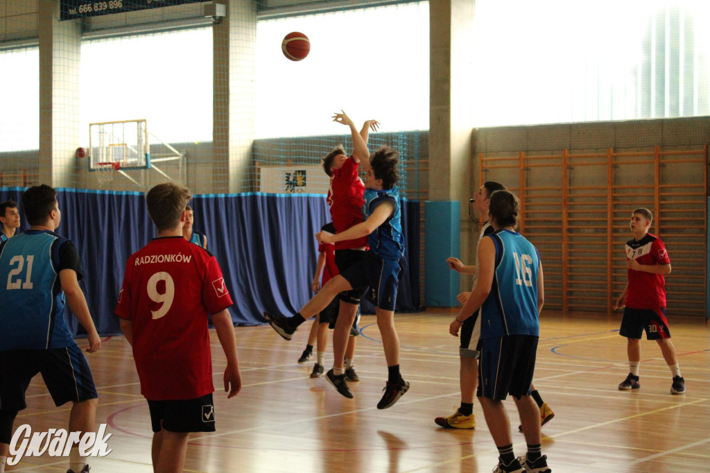 Tarnowskie Góry. Szkoły rywalizowały w koszykówce [FOTO]