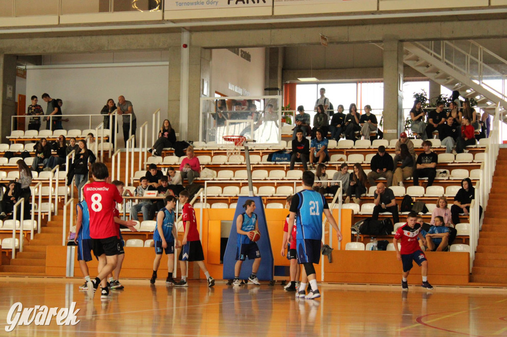Tarnowskie Góry. Szkoły rywalizowały w koszykówce [FOTO]