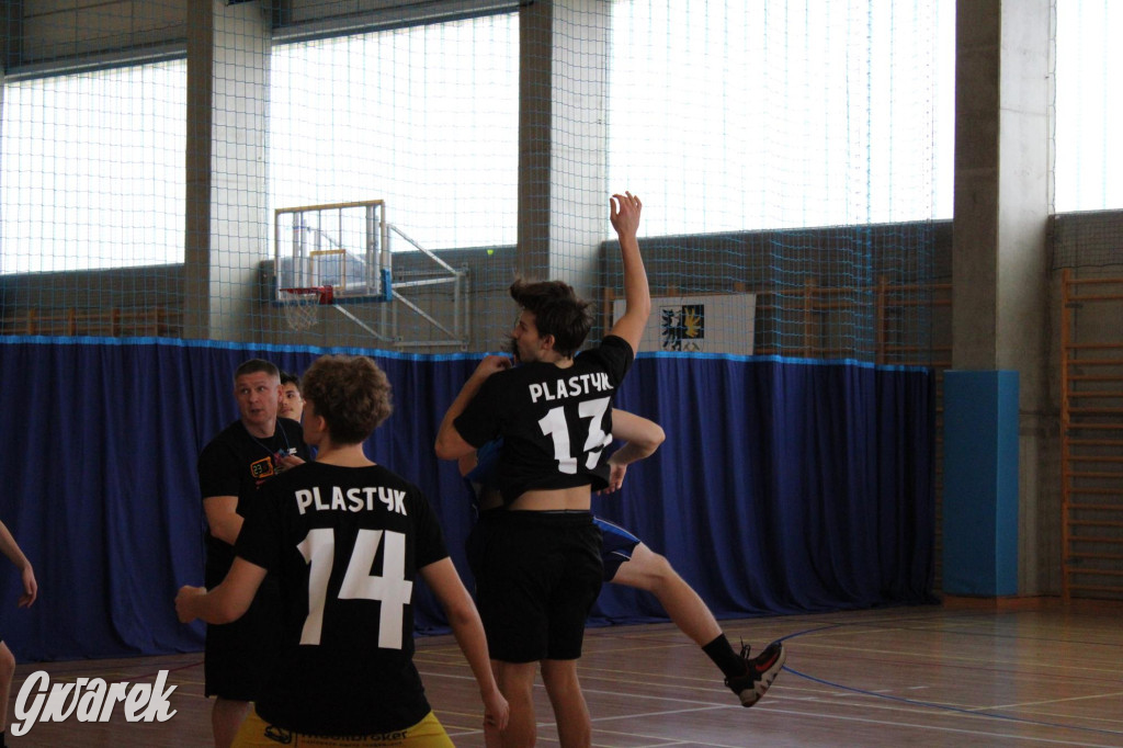 Tarnowskie Góry. Szkoły rywalizowały w koszykówce [FOTO]