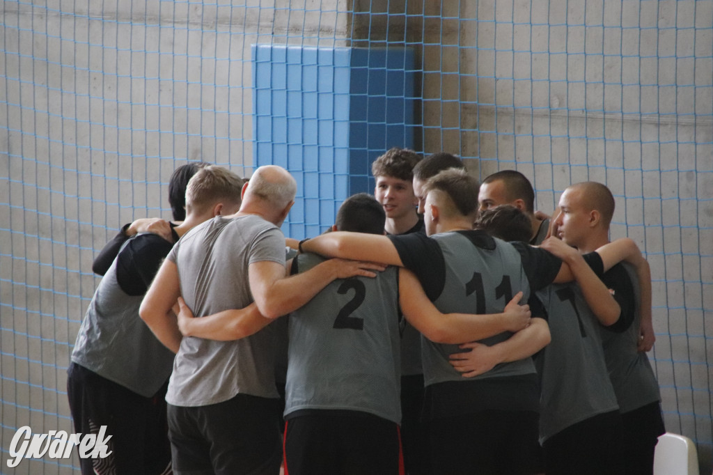 Tarnowskie Góry. Szkoły rywalizowały w koszykówce [FOTO]