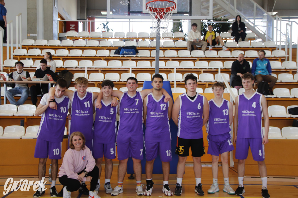 Tarnowskie Góry. Szkoły rywalizowały w koszykówce [FOTO]