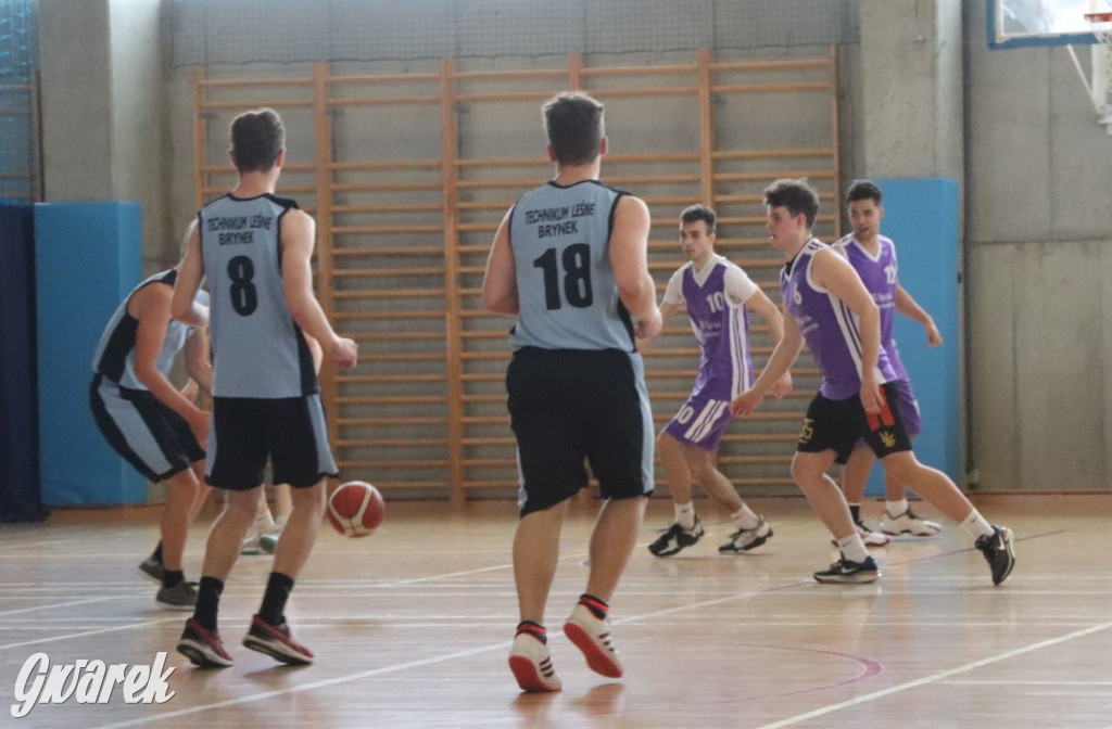 Tarnowskie Góry. Szkoły rywalizowały w koszykówce [FOTO]