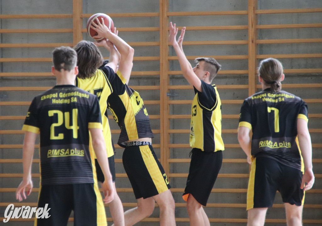 Tarnowskie Góry. Szkoły rywalizowały w koszykówce [FOTO]