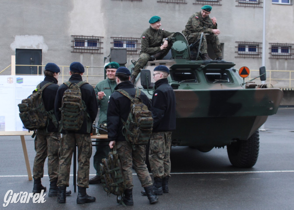 Tarnowskie Góry. Dzień otwarty koszar